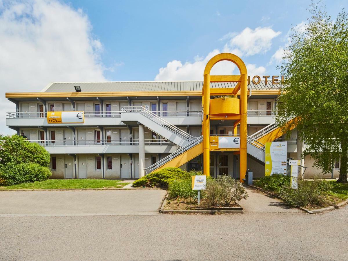 Premiere Classe Melun Senart Vert-Saint-Denis Exterior photo